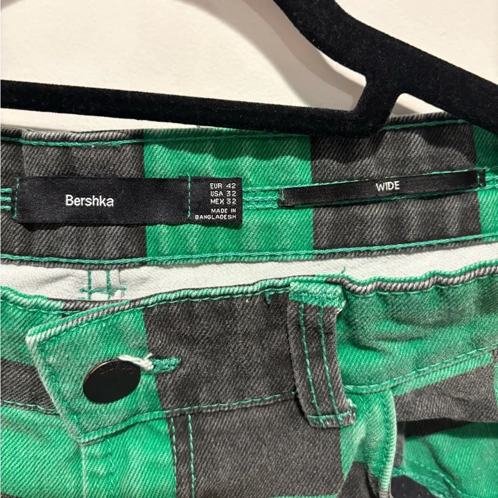 Bershka Green and Black Checker Jeans - Picture 2 of 10